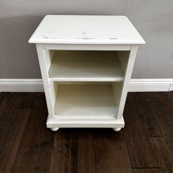 Pottery Barn Nightstand Table