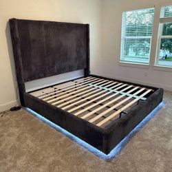 B300 Belinda (Grey) Queen King Material: Stripe Fabric  **Multi Colour LED**  **Platform**  **USB and Type C**  