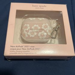 Kate Spade AirPod Case 2021