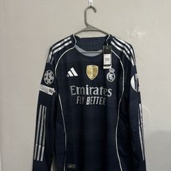 Real Madrid 2025-26 Away Jersey (small Medium Large XL 2X)