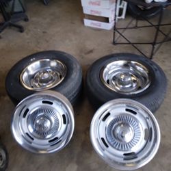 Chevy Rally Wheels(  2 )15"x7 And (2) 15:x8" Corvette Rally 