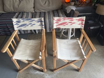 Two Fish Captians chairs.