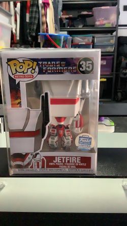 Funko pop! Transformers Jetfire #35 Funko shop exclusive retro toys vaulted
