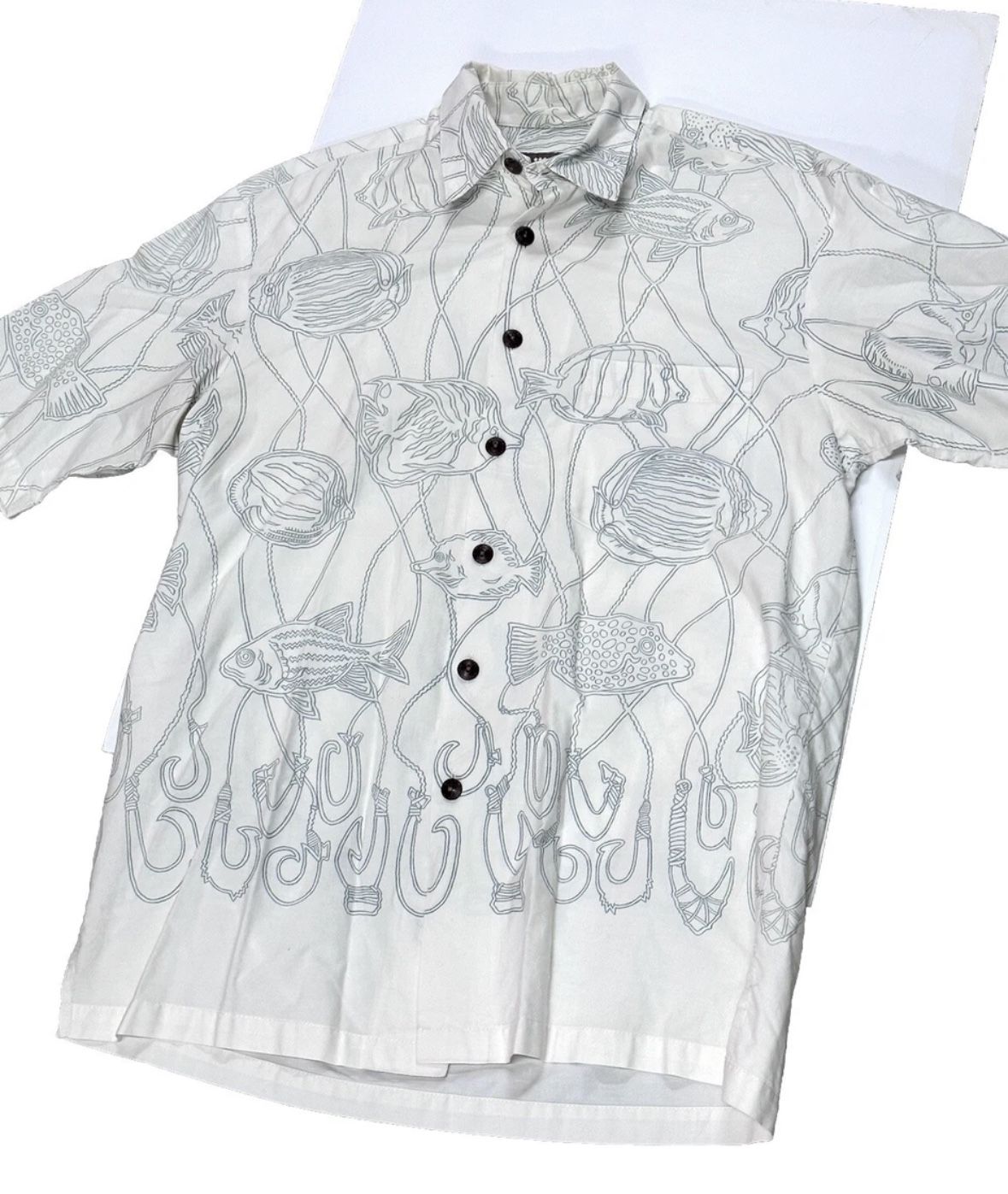 Kahala Linen Blend Button Down Shirt Sz M Relaxed Fish Design Excellent