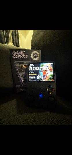 (BEST OFFER TAKES IT) RETRO handheld game console