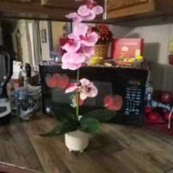Artificial Flower Arrangements With Porcelain Pot Brand New