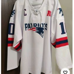 Drake Maye Patriots Hockey Jersey Adult Large 