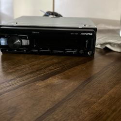 ALPINE BLUETOOTH STEREO 