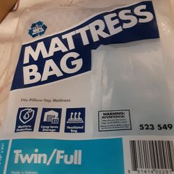 New Twin Full Mattress Protector  White Plastic Bed Bug Moving Safety Clean Mattresses