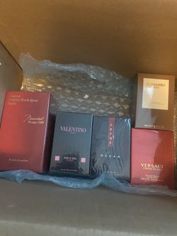Men’s Fragrances Sealed