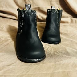 Boots For Infant/ Botitas De bebé Talla 12MX