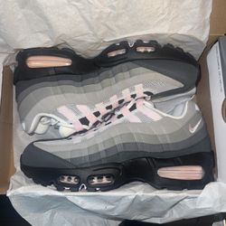 Nike Air Max 95 OG Big Bubble Pink Women’s size 9 and 12 available 