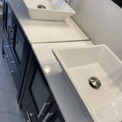  Bathroom Vanity And Mirrors