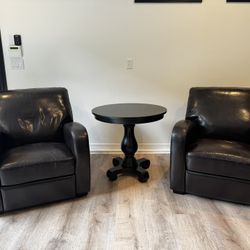 Pedestal Table