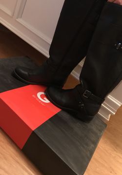 Guess boots new