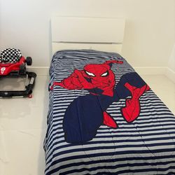 Twin Bed without mattress  (cama Personal sin Colchón)