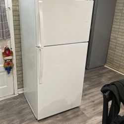 WORKING refrigerator needs a home ASAP