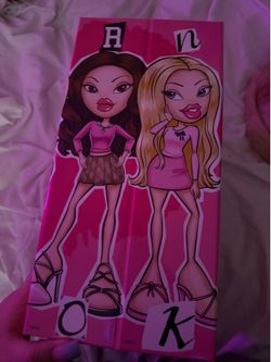 Mean girls Karen and Gretchen Bratz