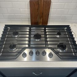 36 Inch - Whirlpool Gas cooktop