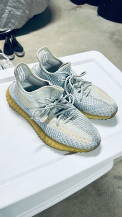Adidas Yeezy Boost 350 V2 Sneakers 9.5
