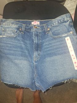 Juicy Jean shorts 30 w