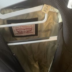 varsity levi’s sweater 
