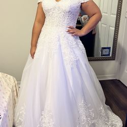 wedding dress 