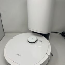 ECOVACS DEEBOT T9+ Robot Vacuum and Mop Combo with Auto-Empty Station, Precision Laser Mapping, 3D Maps, Oscillating Mopping, 3000Pa Suction, Hands-Fr