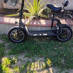 Electric scooter