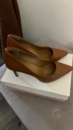 Caramel Pumps / like new