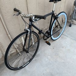 Lightweight Cyclist Bike