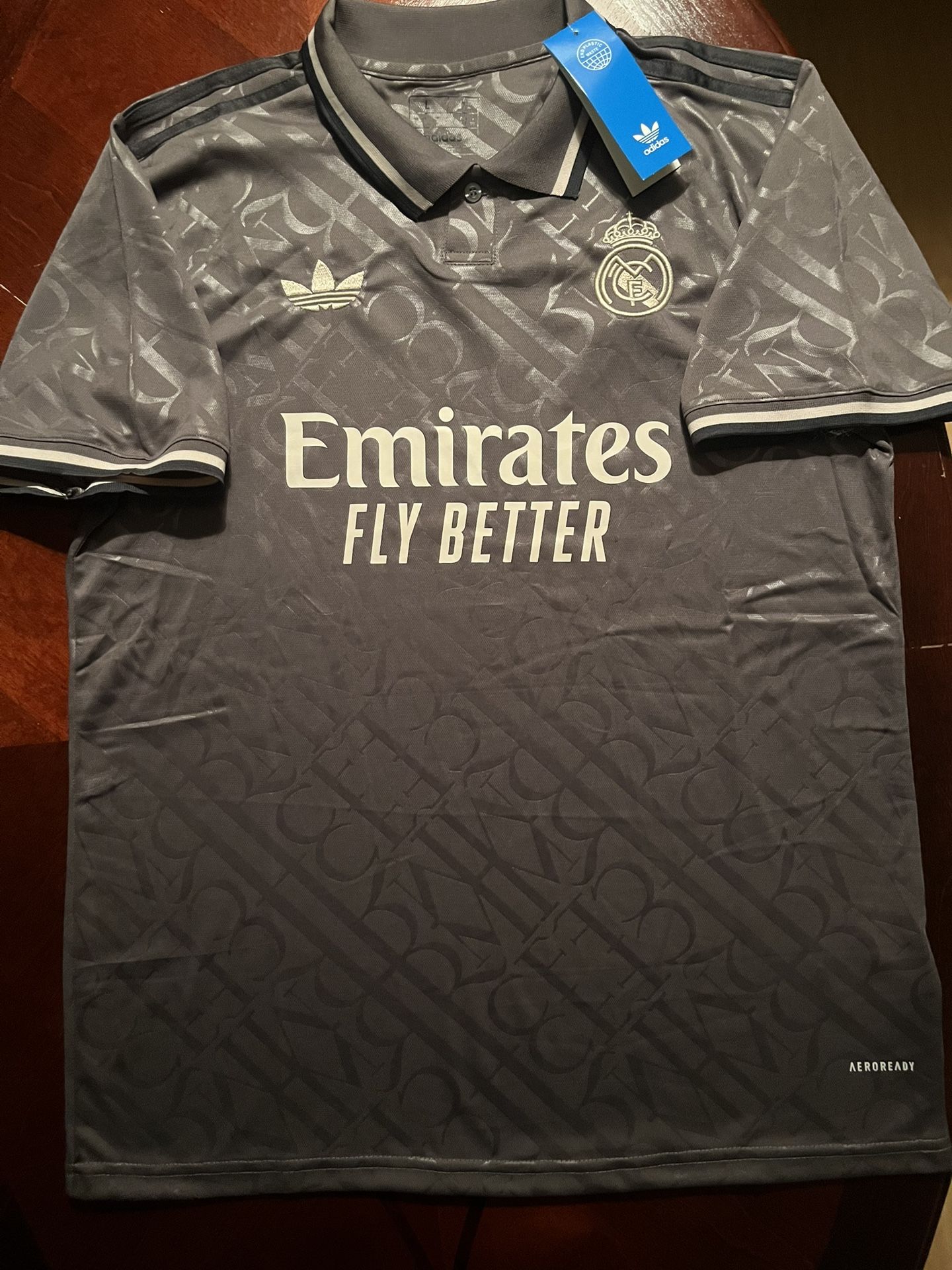 Real Madrid 24/25 Third Jersey L