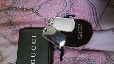 Gucci dog tag necklace