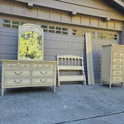 Vintage French Provincial DIXIE Bedroom Set, Twin Bed + 2 Dressers