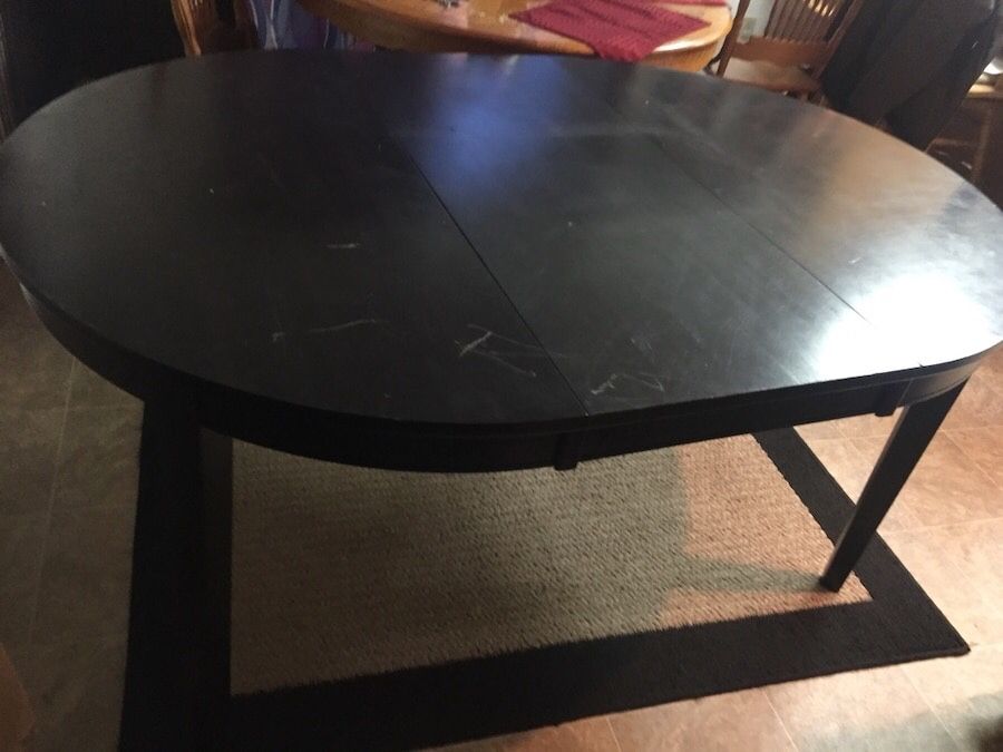 Black kitchen table/2 chairs