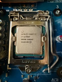 Intel i7-11700KF + 16GB Kingston DDR4-3200 Processor + Ram