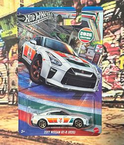 Hot Wheels Silver Edition 2017 Nissan GT-R (R35) 7/11 Exclusive