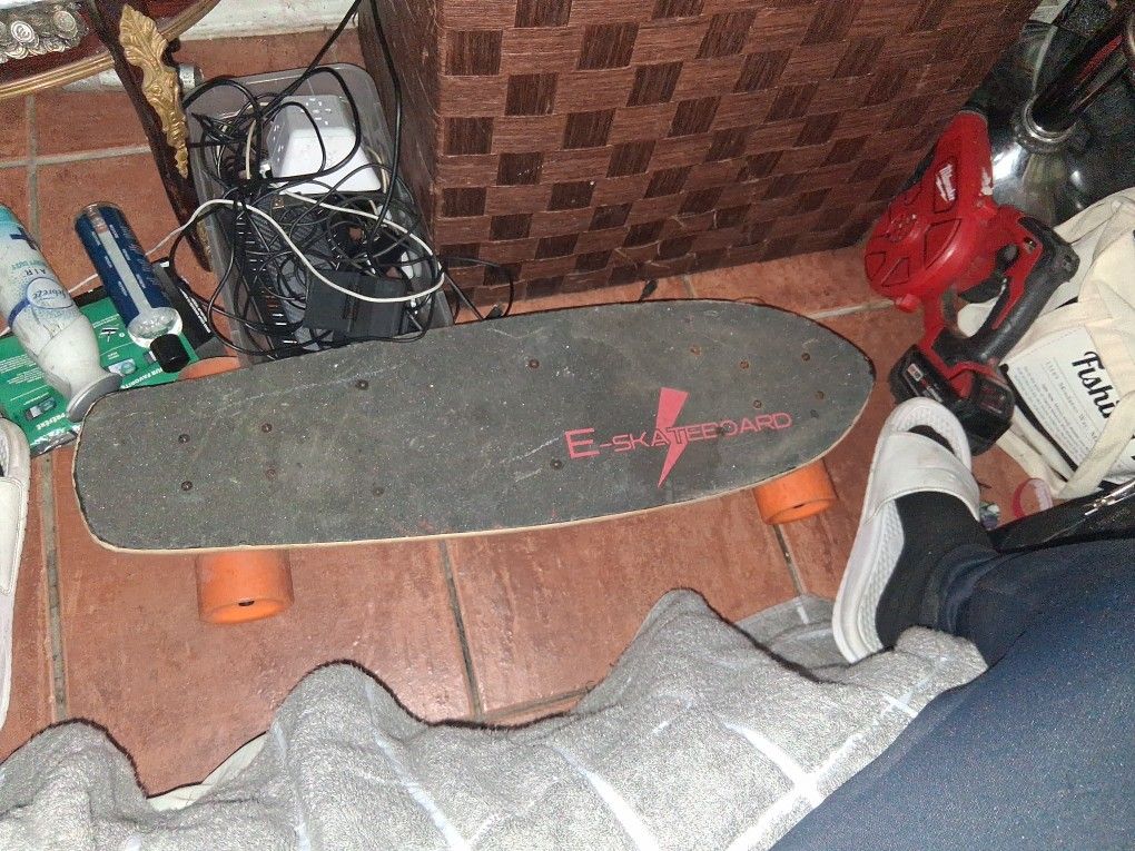 E Skateboard