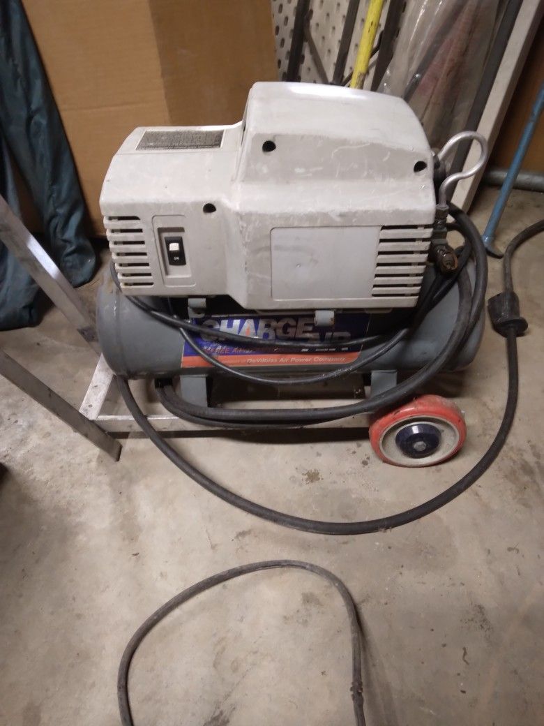 Portable Air Compressor