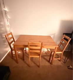 Kitchen table and chairs