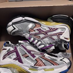 Balenci Multi Color Runners Women Size 7