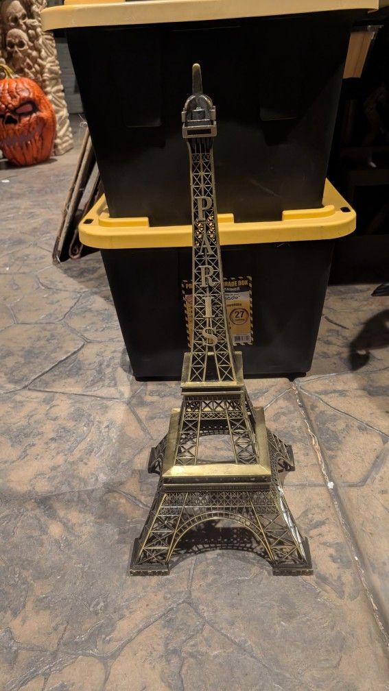 Paris Towers Centerpieces 