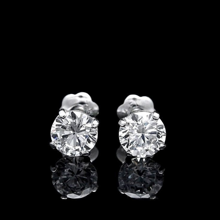 High-Quality VVS 4CT Moissanite Earrings (2CT Each) + GRA Paperwork