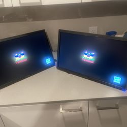 Professional Dual Monitor Office Setup - Dell Dock & Knoll Arms