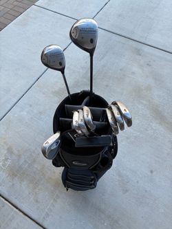 Full set of Callaway golf clubs perfect for beginners