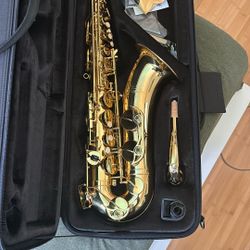 Saxophone 