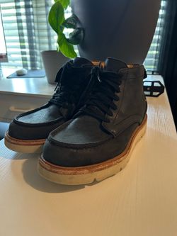 Label "Go-To" Moc Boots