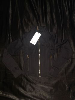 Lululemon Define Jacket Cropped Luon, Black W/ Gold Zipper, Size 4