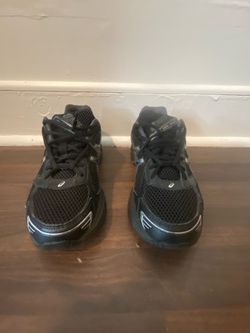 Black asics