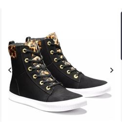 Women's girls timberland Skyla bay 6 1/2  Boots leopard black boot size 6.5 shoes Zapatos De Mujer Tamanio 6 1/2